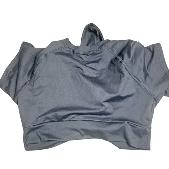 NWT Halara Black Athletic Cropped Athletic Tee with Crisscross Hem Size M - Picture 3 of 4